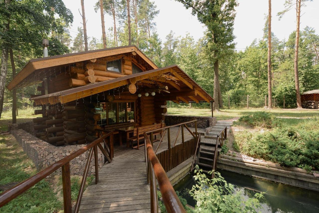Resort Stariy Prud Pylypovychi Buitenkant foto