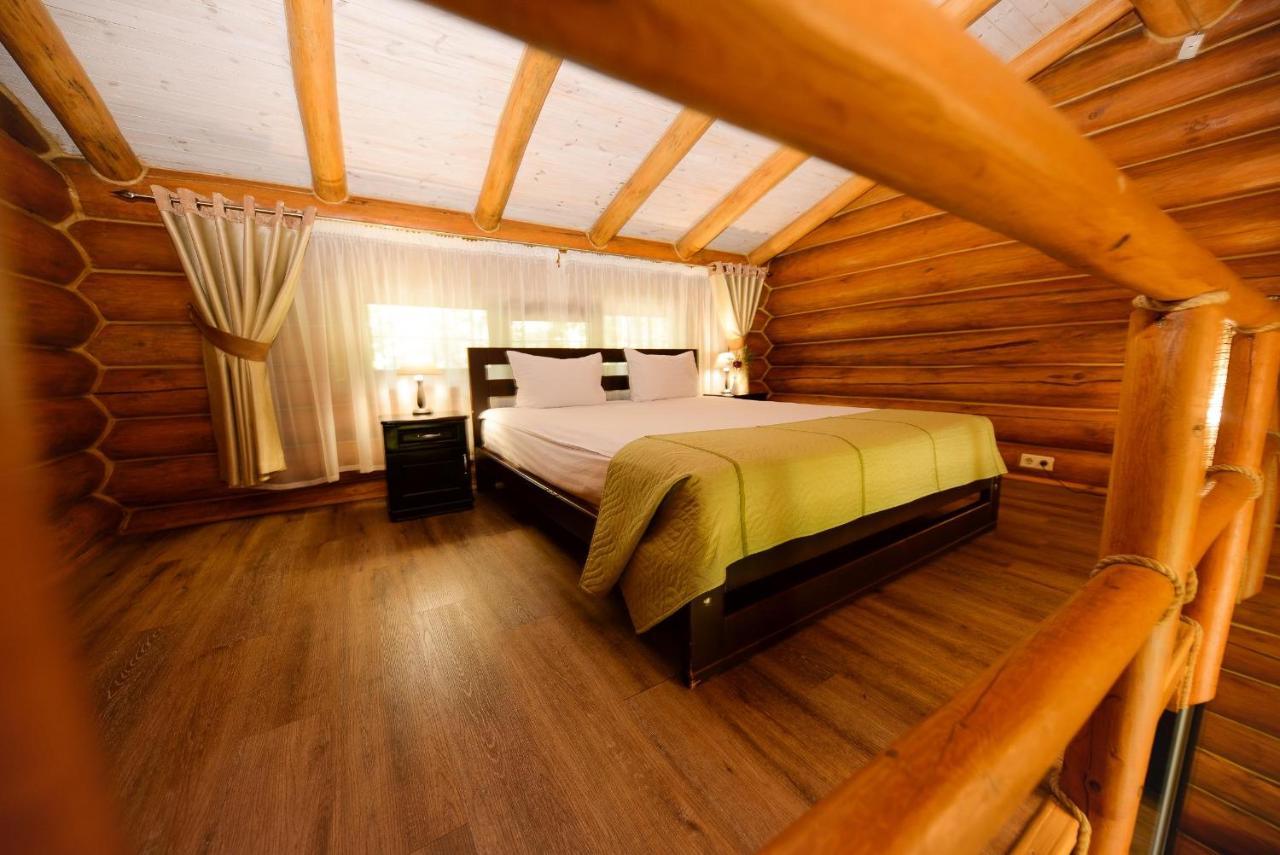 Resort Stariy Prud Pylypovychi Buitenkant foto