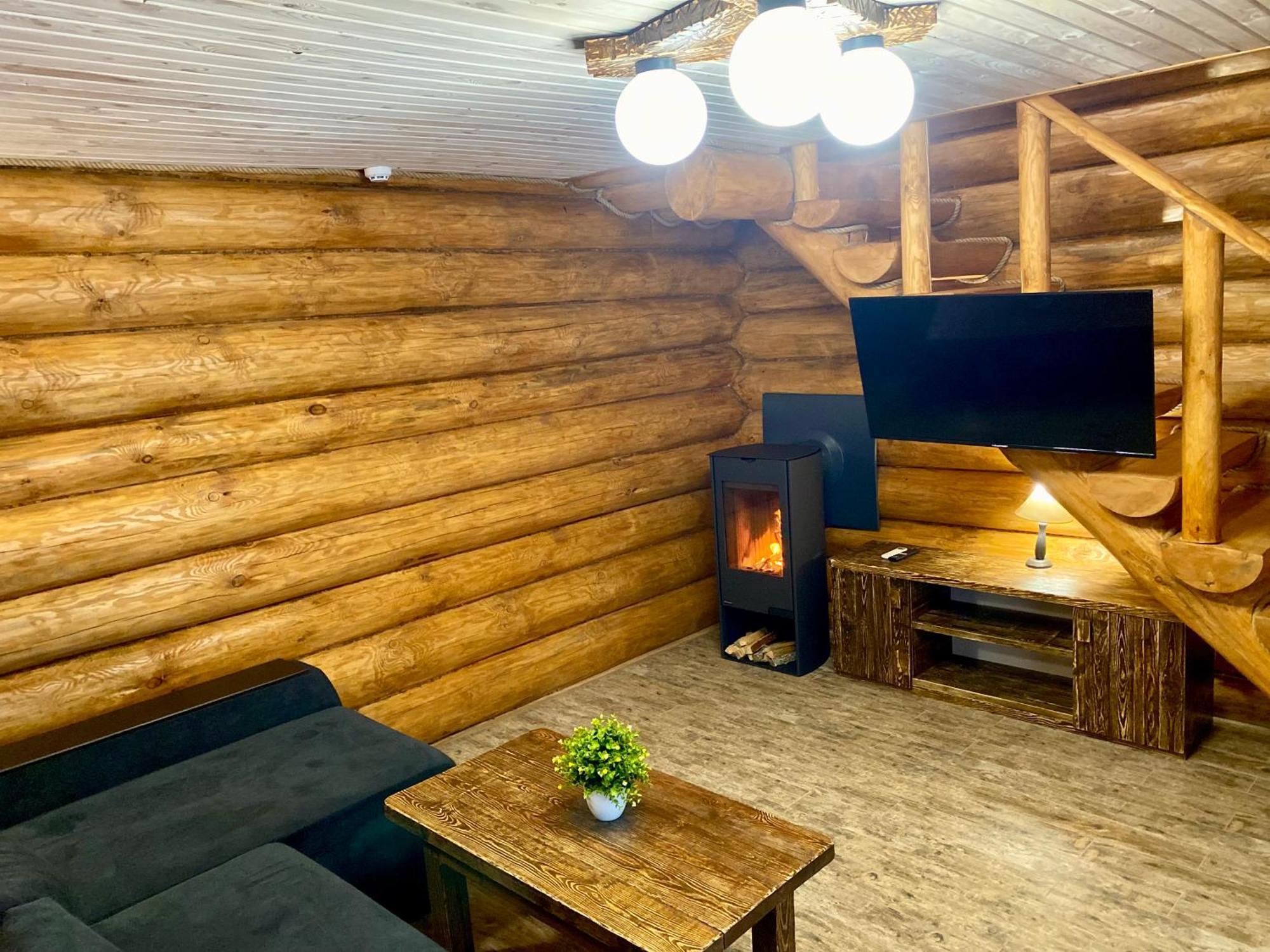 Resort Stariy Prud Pylypovychi Buitenkant foto