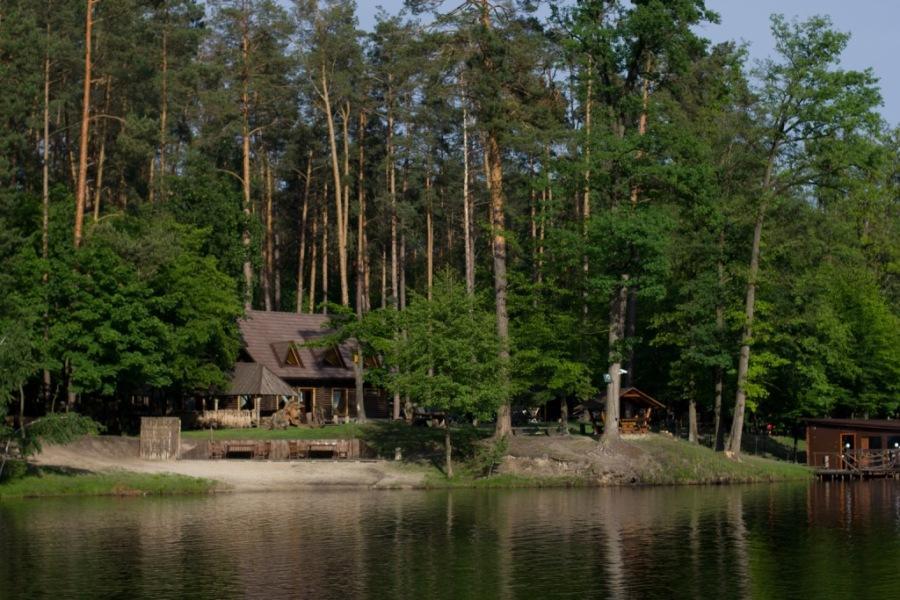 Resort Stariy Prud Pylypovychi Buitenkant foto