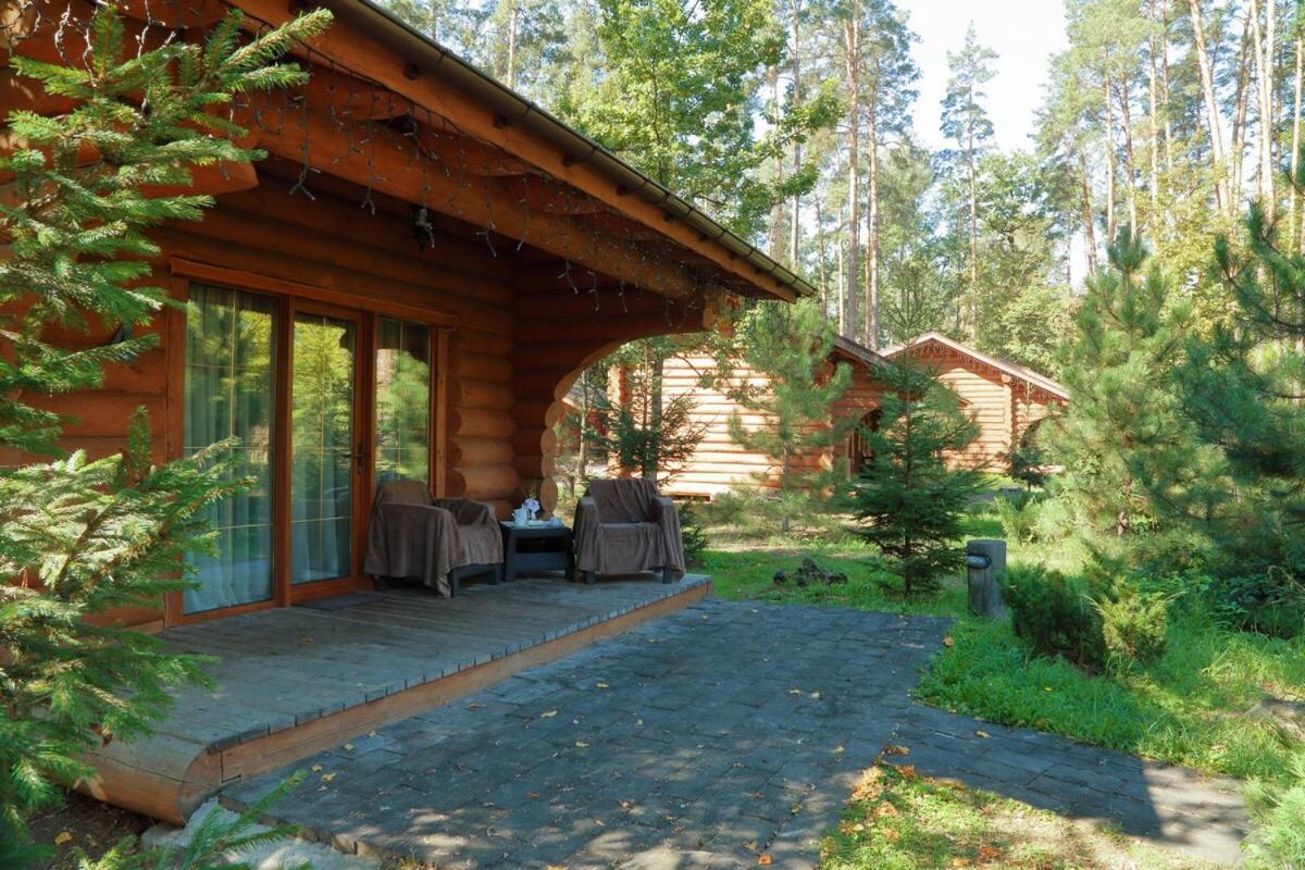Resort Stariy Prud Pylypovychi Buitenkant foto